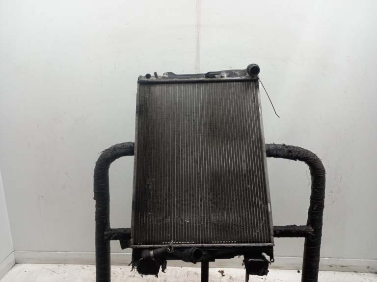 Bmw 3 Series Radiator 2005-2013 3.0l N52b30o0 (N52b30a) 17117562079