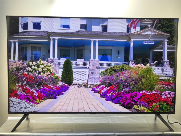 SAMSUNG UE55TU7020KXXU 55 inch Smart 4K Ultra HD HDR LED TV in excellent condition