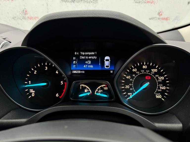 2017 Ford Kuga 2.0 TDCi Titanium Euro 6 (s/s) 5dr HATCHBACK Diesel Manual