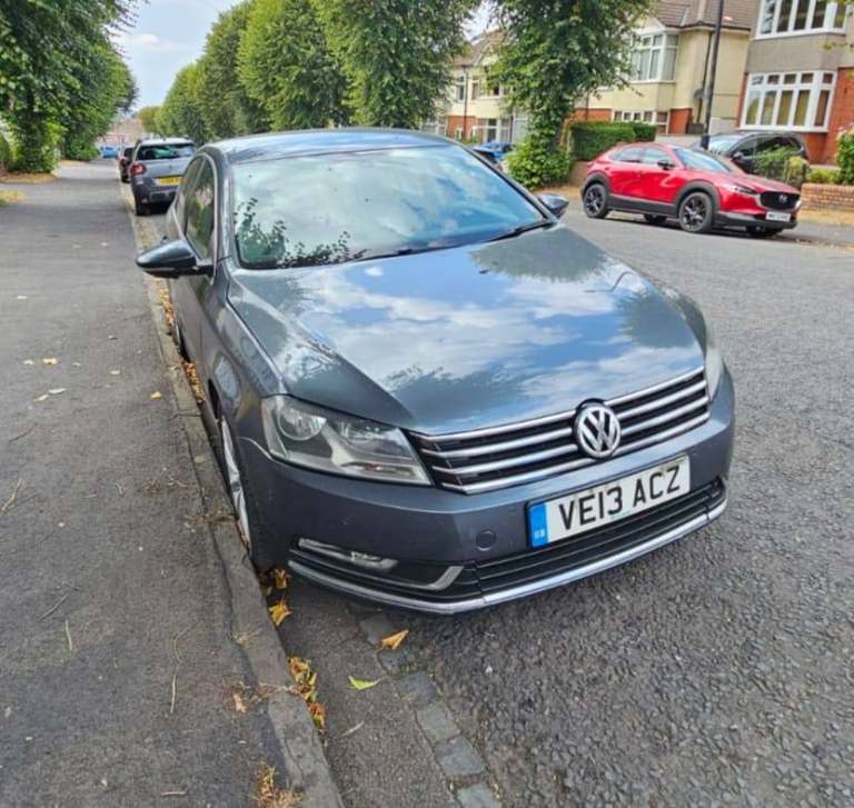 Volkswagen, PASSAT, Saloon, 2013, Semi-Auto, 1968 (cc), 4 doors