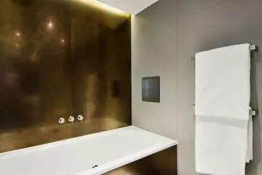 1 BEDROOM FLAT GRAYS INN ROAD HOLBORN WC1X  