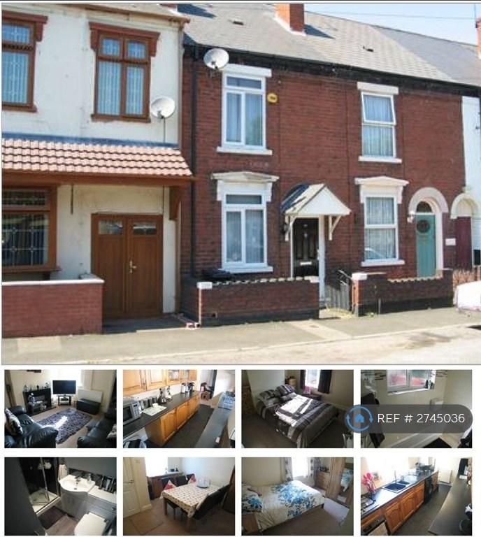 2 bedroom house in William Street, Brierley Hill, DY5 (2 bed) (#2745036)