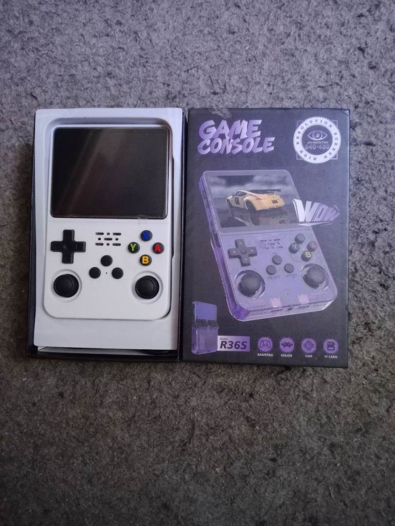 Game console R365