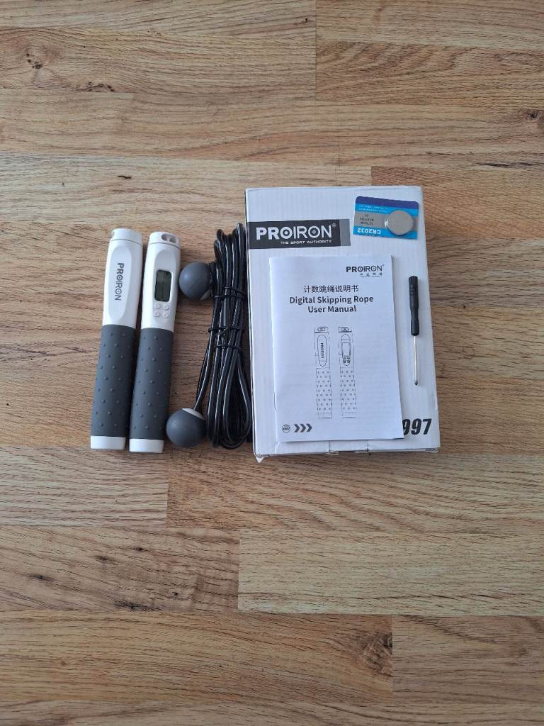 Proiron digital skipping rope 