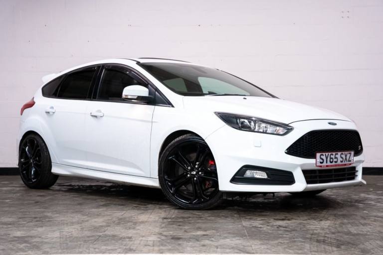 2015 Ford Focus 2.0T EcoBoost ST-3 5dr HATCHBACK PETROL Manual