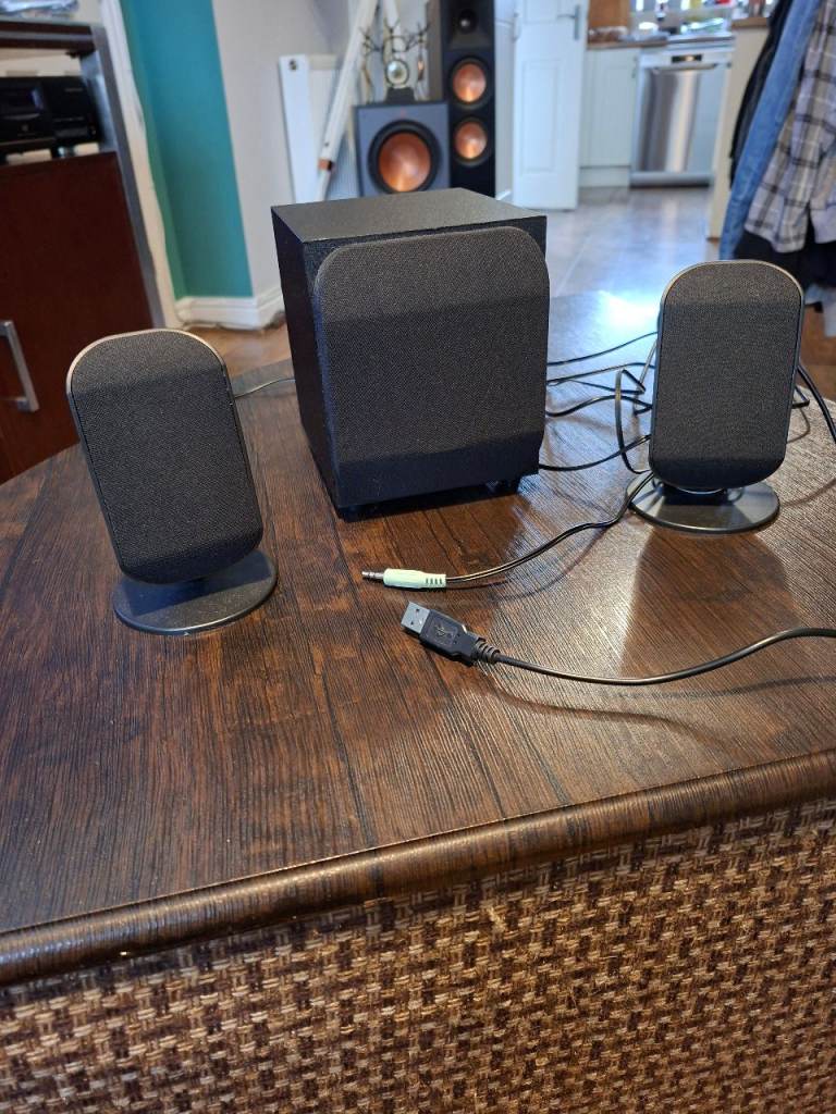 PC COMPUTER LAPTOP SPEAKERS WITH SUBWOOFER USB POWERED 