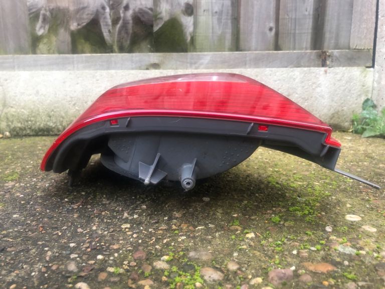 HONDA JAZZ 2005 REAR PASSENGER HEADLIGHT