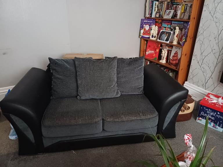 2 seat sofa 