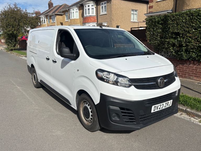 2023 VAUXHALL VIVARO PRIME L2 LWB 114K FSH TBELT DONE AC NAV CRUISE NO VAT