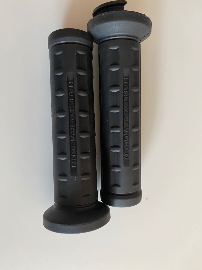 Harley Davidson genuine RH1250 Sportster S hand grips