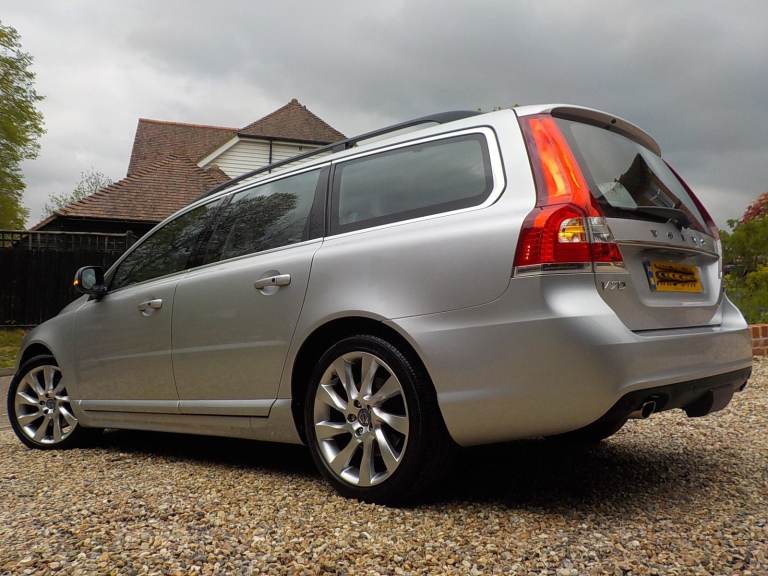 2013 '13 Volvo V70 2.4 (215ps) D5 SE Nav (s/s) 5dr - £5k+ Extras / £170 Car Tax Per Year / Stunning