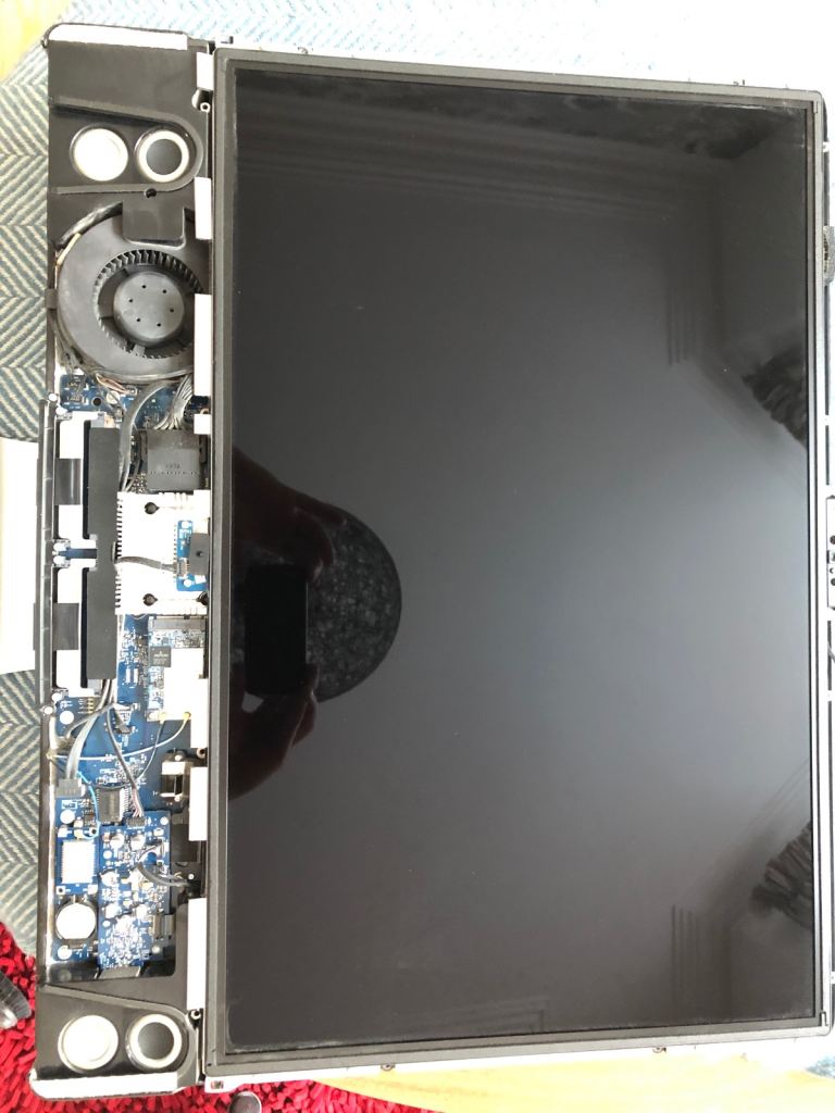 Apple iMac A1225 24inch Desktop - MB418B/A 2.8Ghz Intel Core 2 Duo Extreme