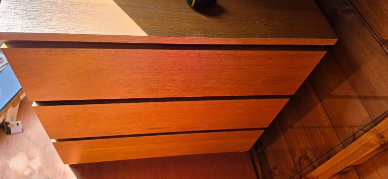 Ikea Malm 3 drawer 