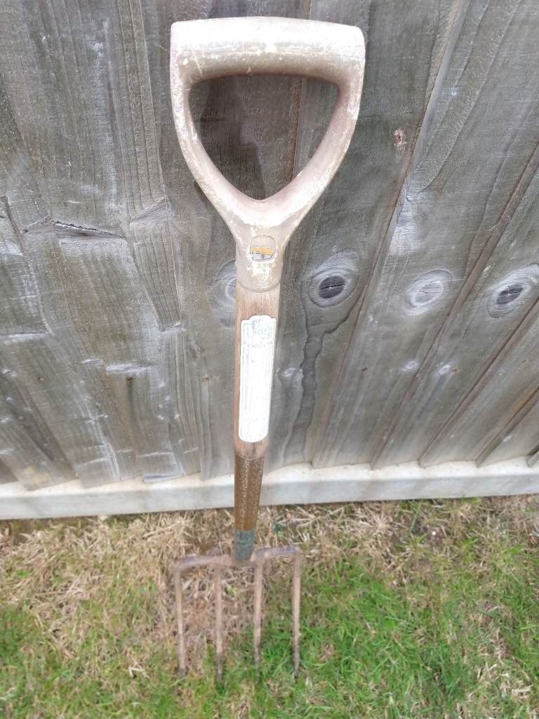image for GARDEN FORK, SPEAR & JACKSON, SOLID FORGED, GOOD WORKING ORDER