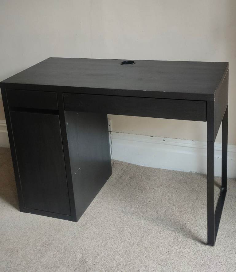 Ikea MICKE Desk, black-brown, 105x50 cm