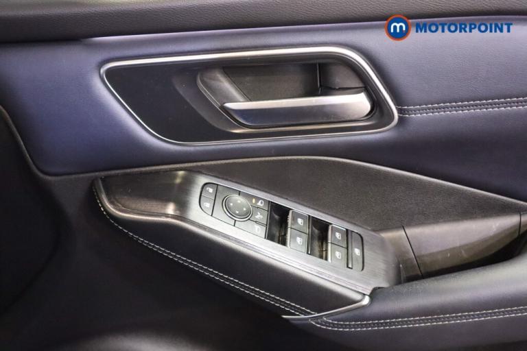 2022 Nissan Qashqai 1.3 DiG-T MH 158 Tekna 5dr Xtronic SUV Petrol Automatic