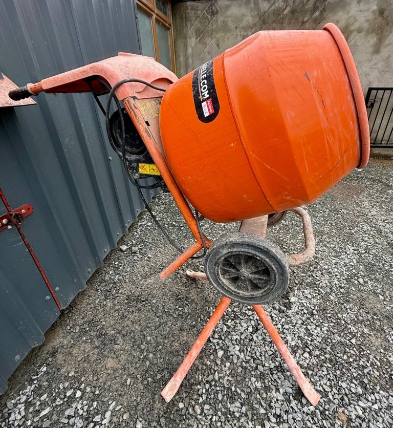 Belle Minimix 150 110V Electric Mixer C/W Stand & New Drum