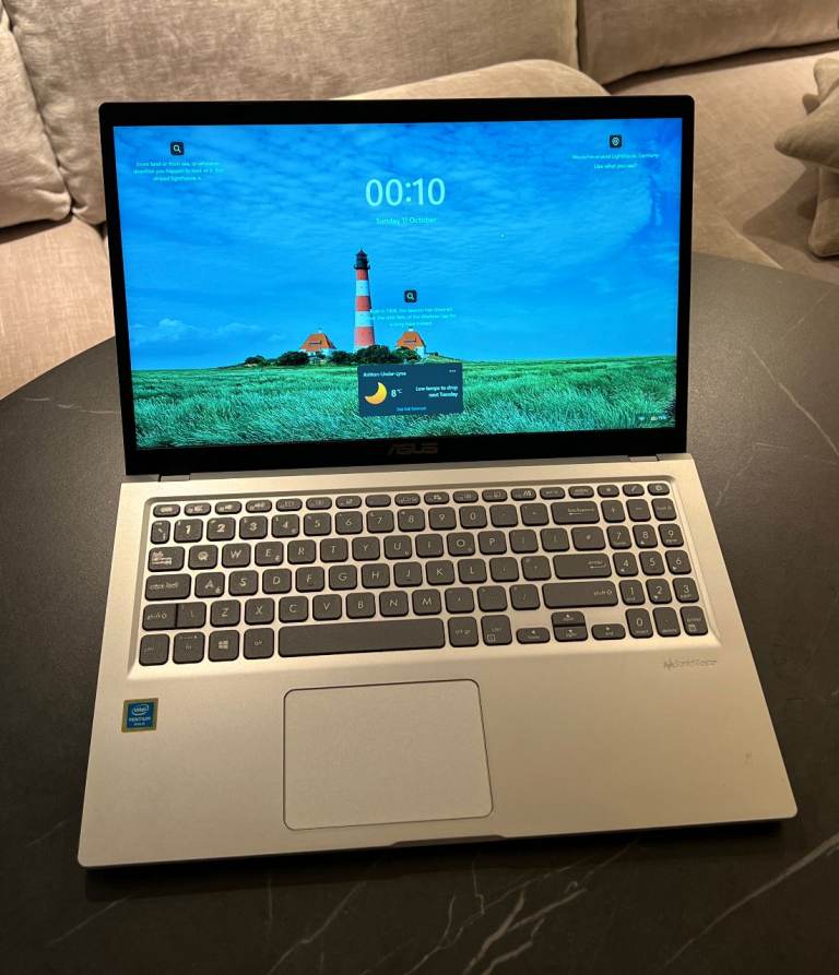 Asus laptop - Intel Pentium Gold, 8GB RAM, 1080p Display, 128GB SSD, MS Office 365 - Win 11