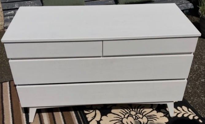 Vintage Meredew Chest of Drawers