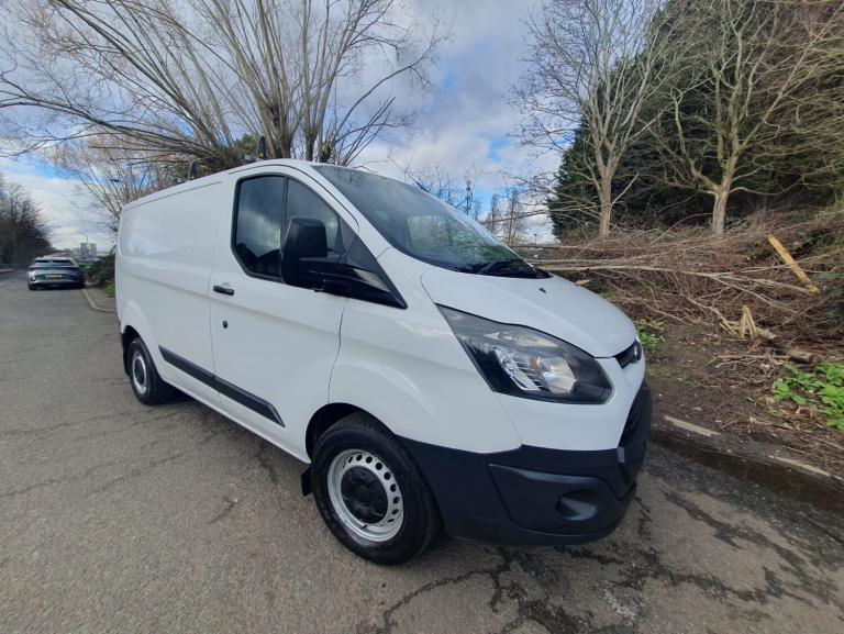2015 Ford Transit Custom 2.2 TDCi 100ps Low Roof Van PANEL VAN Diesel Manual