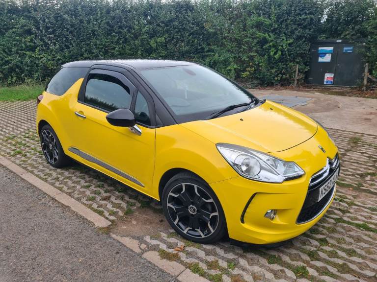 Citroen, DS3, Hatchback, 2013, Manual, 1560 (cc), 3 doors