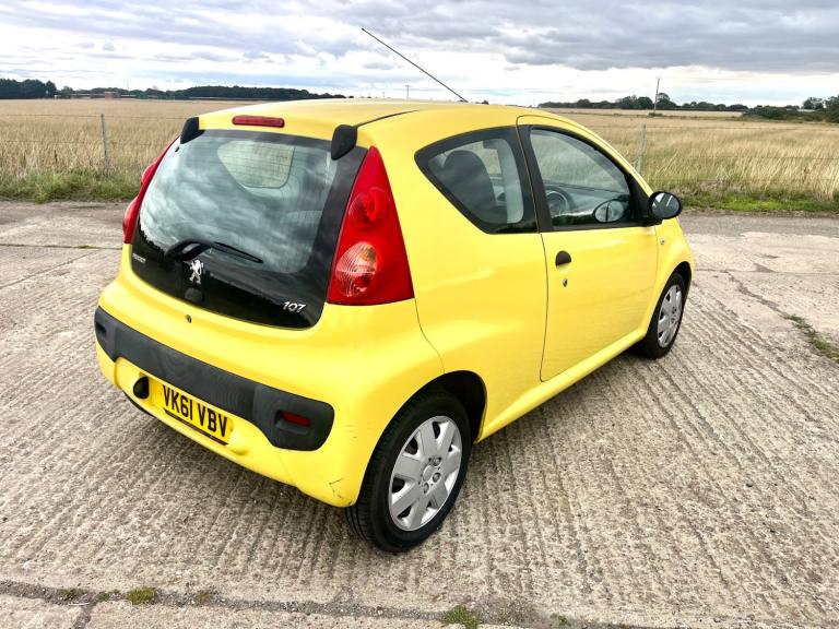 2011 Peugeot 107 Urban Lite*10m mot*£20 tax*70mpg*Low Insurance*ONLY 66k miles