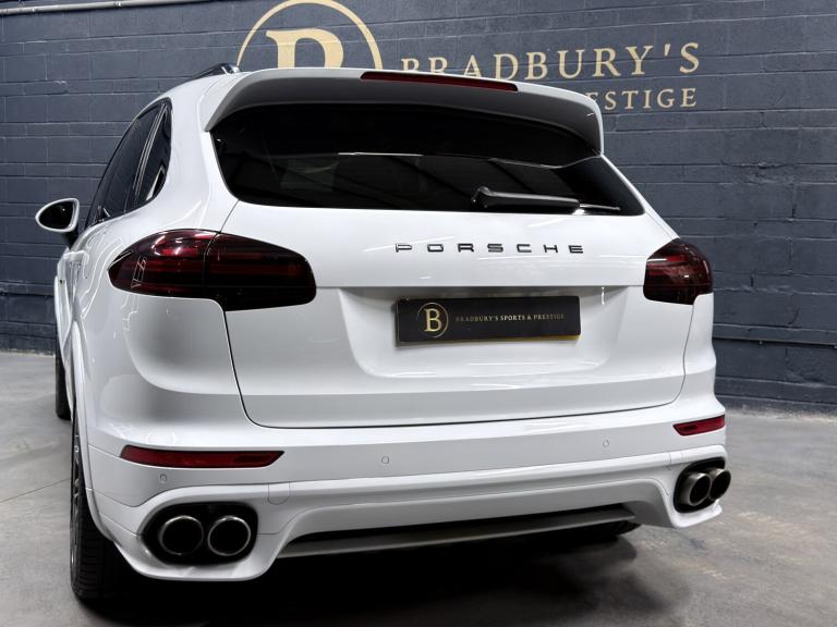 PORSCHE CAYENNE 3.0 V6 E-Hybrid S Platinum Edition 2017
