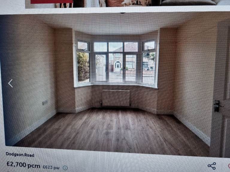 4/5 Bed House Cowley 