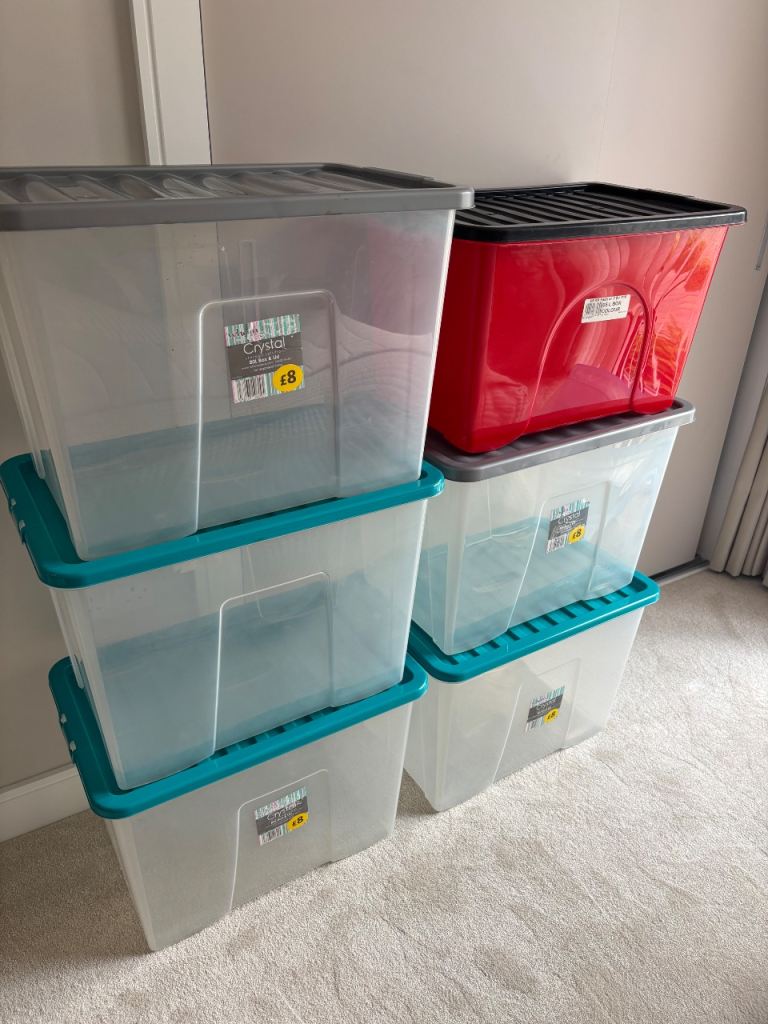 Storage boxes 