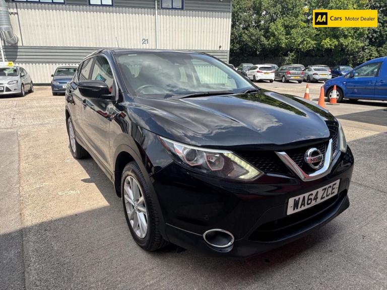 2014 Nissan Qashqai 1.5 dCi Acenta Premium 5dr HATCHBACK DIESEL Manual