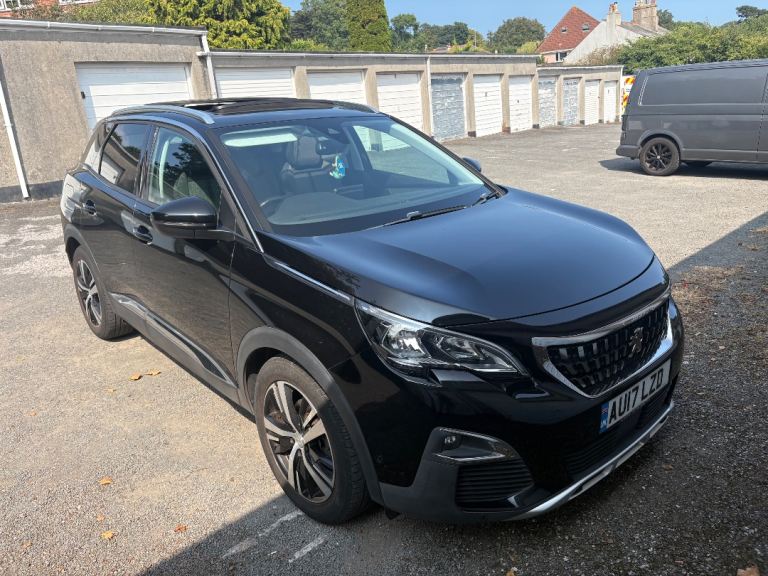 Peugeot, 3008, Hatchback, 2017, Semi-Auto, 1199 (cc), 5 doors