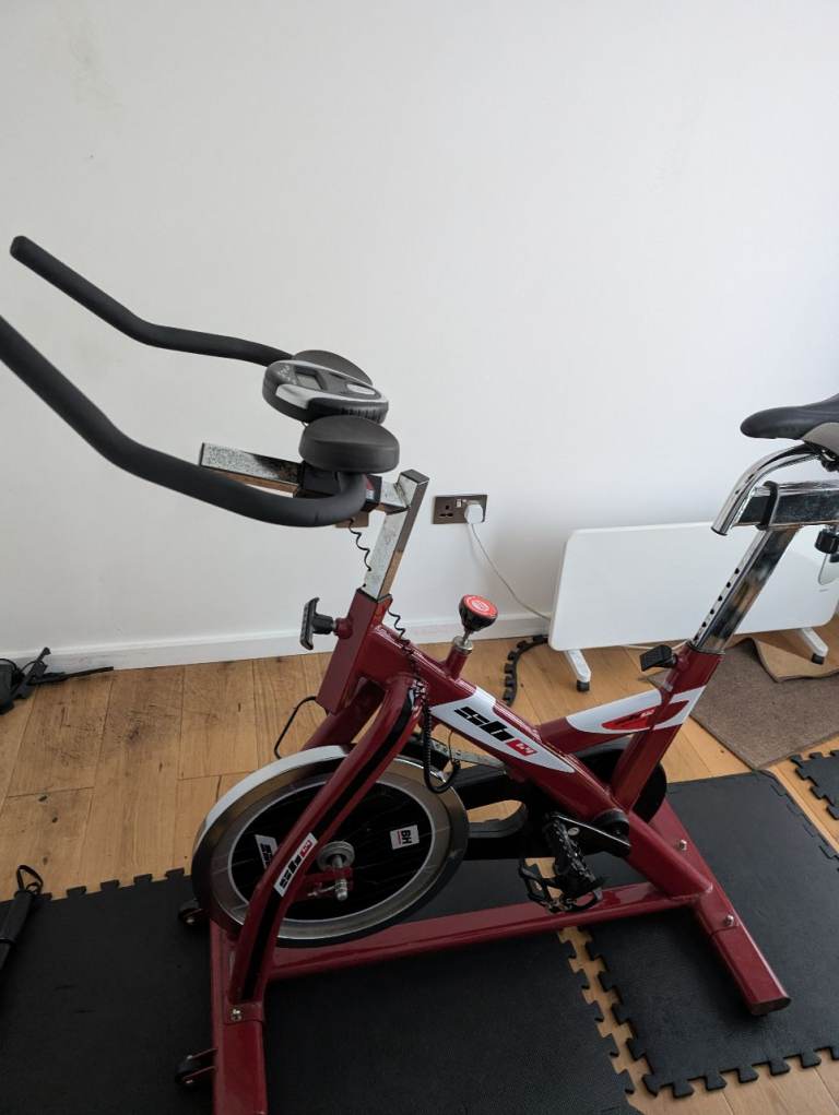 BH Fitness SB1.4 Indoor Cycle – Pro Spin Bike - Smooth Flywheel