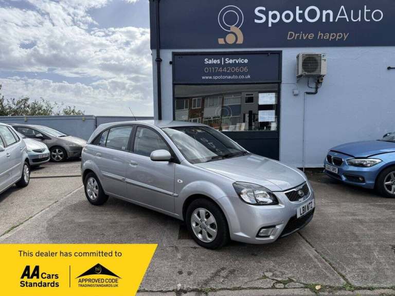 2011 Kia Rio 1.4 2 IPD Hatchback 5dr Petrol Automatic (165 g/km, 95 bhp) Hatchback Petrol Automatic