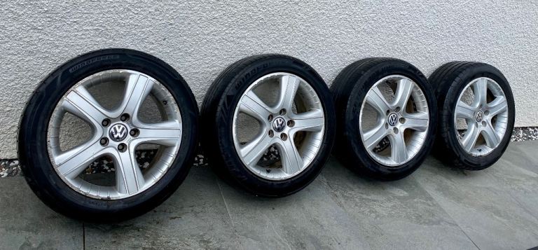 Set Of Genuine VW Transporter Dakar 18 inch alloy wheels 