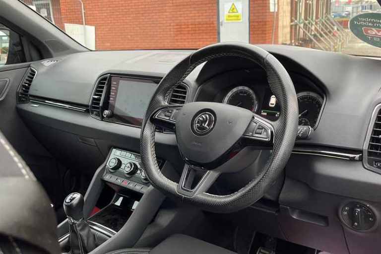 2019 Skoda Karoq 2.0 TDI Sport Line 4x4 5dr ESTATE DIESEL Manual