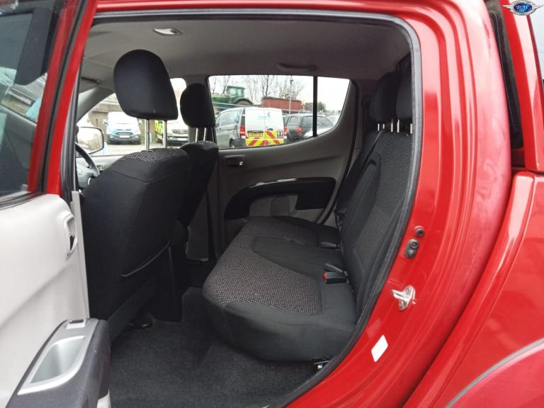 MITSUBISHI L200 2.5 DI-D Trojan Red Manual Diesel 2011