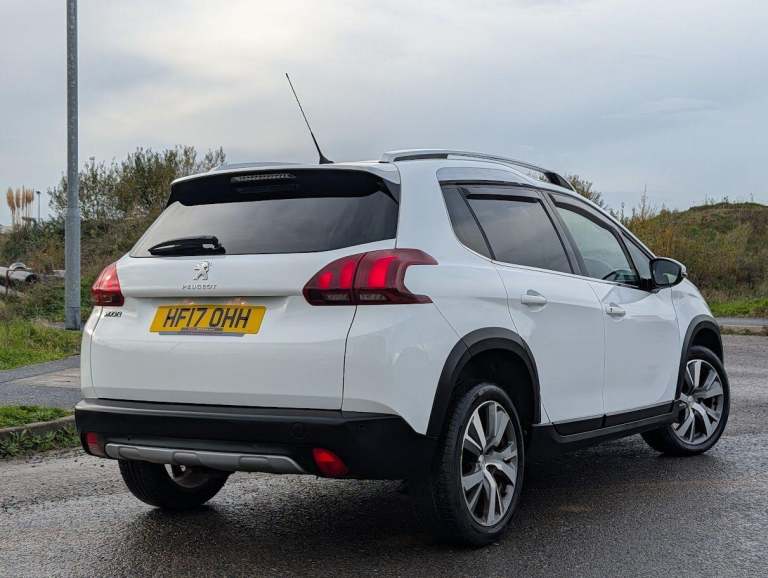 2017 Peugeot 2008 1.6 BlueHDi 100 Allure 5dr HATCHBACK DIESEL Manual