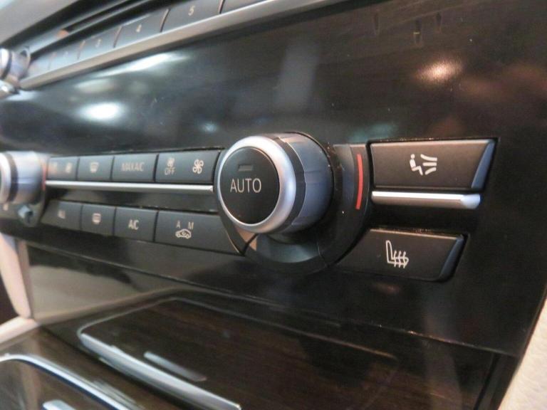 BMW 7 SERIES 3.0 730d SE Saloon Black Auto Diesel 2013