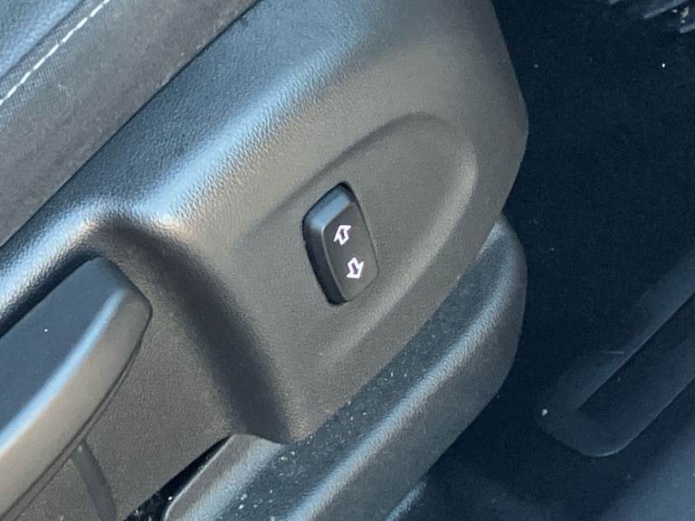 2022 Vauxhall Crossland 1.2 Turbo [130] GS Line 5dr Auto Hatchback PETROL Automatic