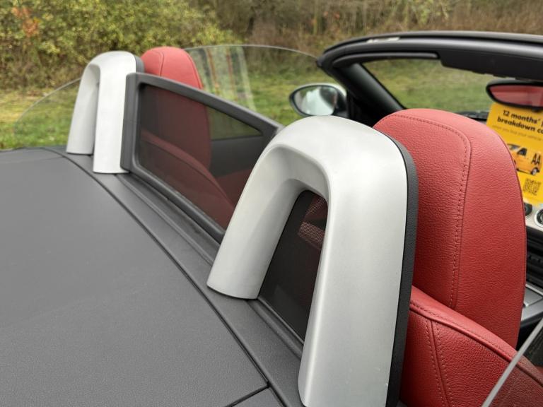 BMW Z4 2.0 Z4 sDrive20i M Sport Roadster 2013