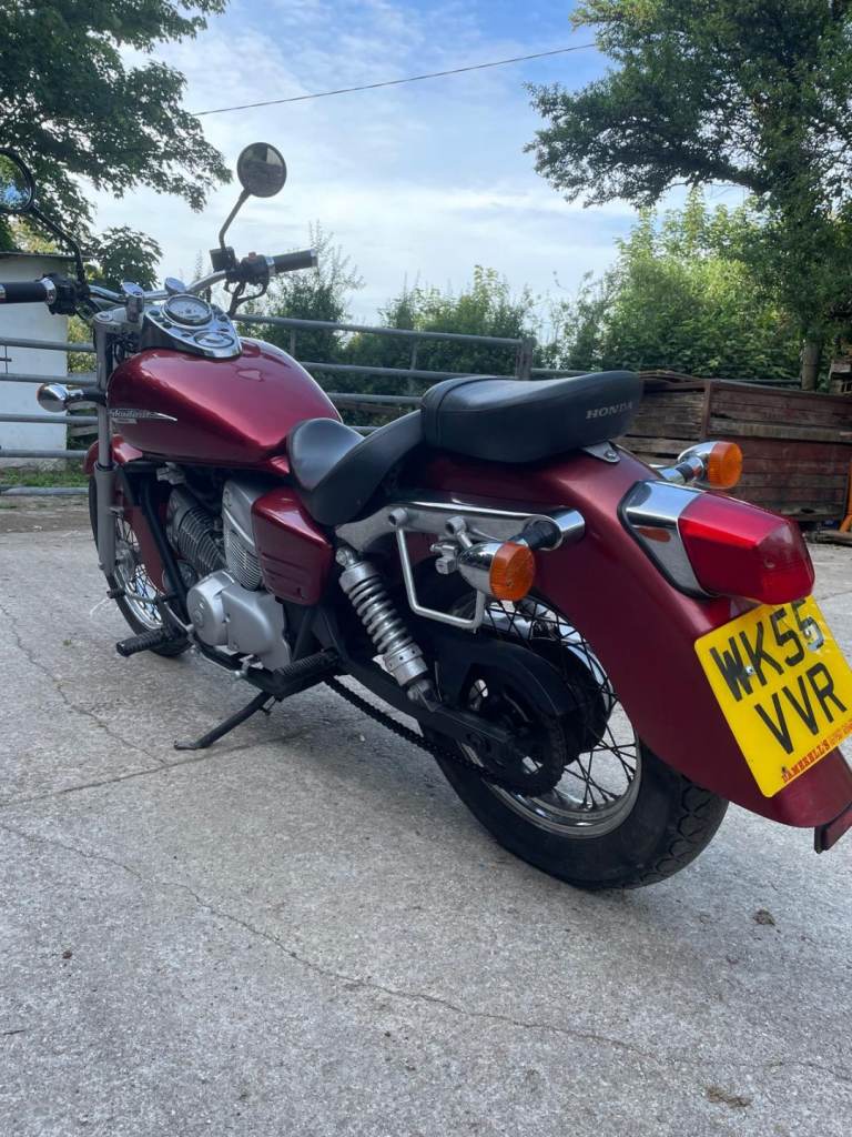 Honda, VT, 2005, 125 (cc) fast and mint bike