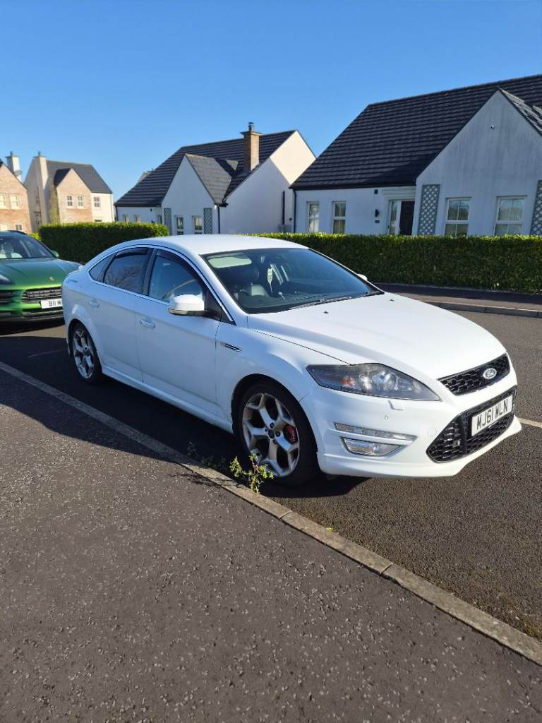 Ford, MONDEO, Hatchback, 2012, Manual, 2179 (cc), 5 doors