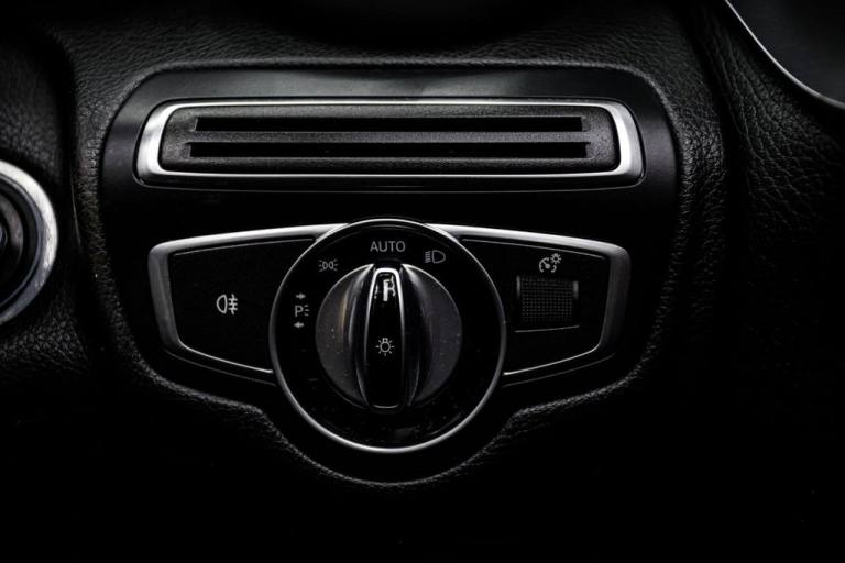 2016 Mercedes-Benz C Class C220d 4Matic AMG Line 2dr Auto CONVERTIBLE DIESEL Automatic