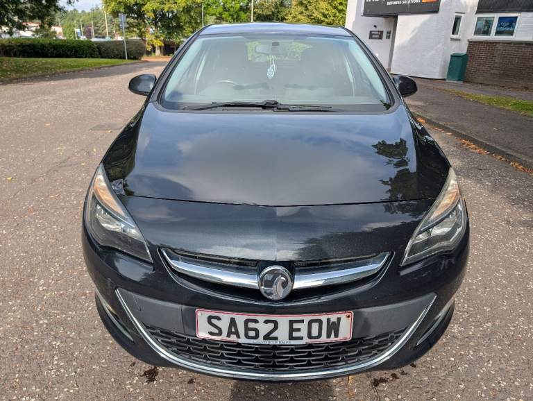 Vauxhall, ASTRA, Hatchback, 2012, Manual, 1598 (cc), 5 doors