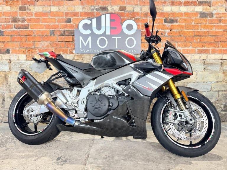 APRILIA TUONO 1100 V4 FACTORY 2020 20