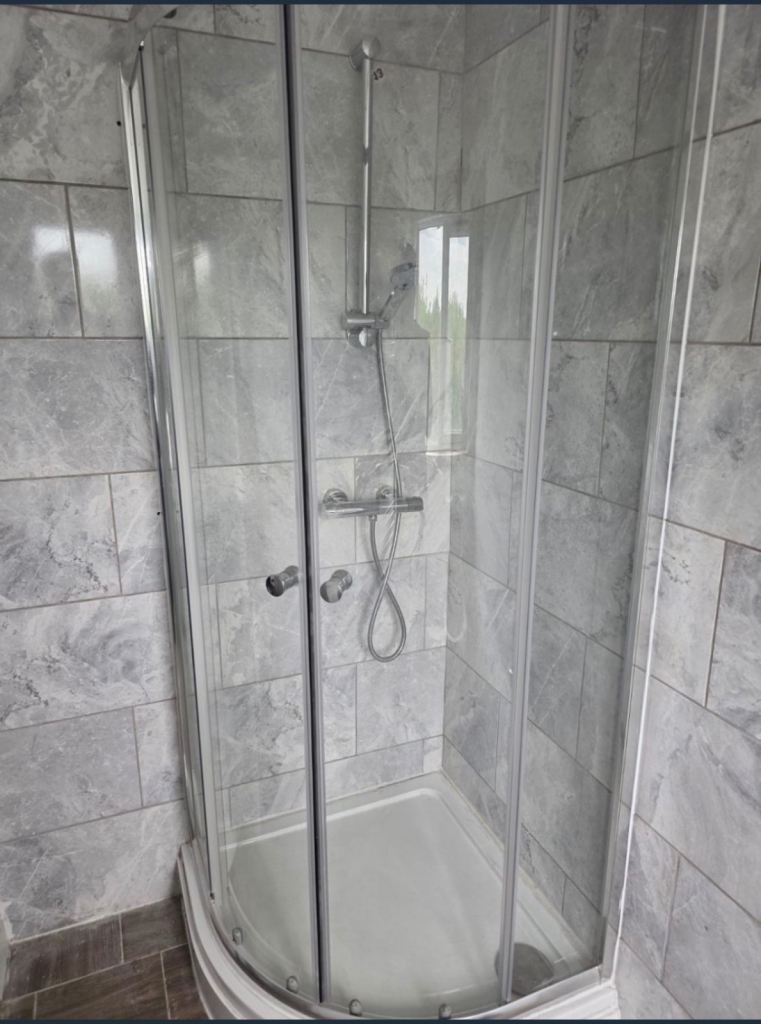 Modern 1-Bedroom Flat with Parking – Birmingham B18 – £725 PCM