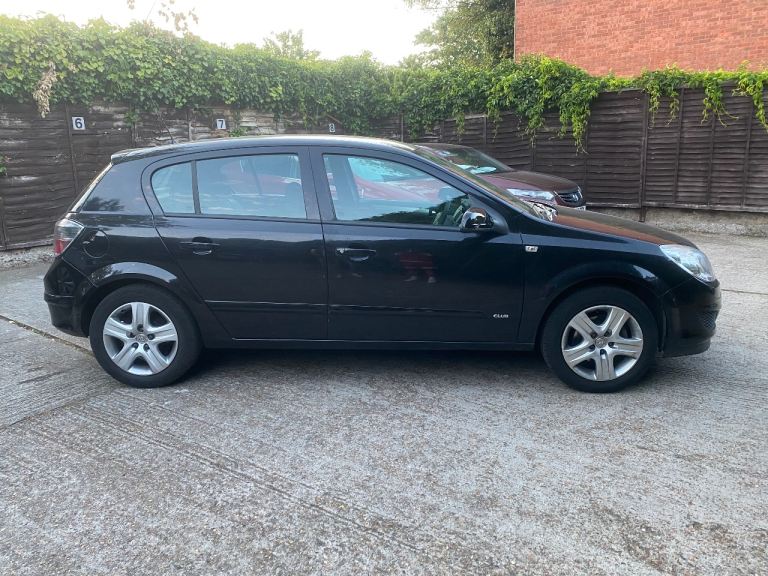 2008 Vauxhall Astra 1.4 Black 58,500 miles 