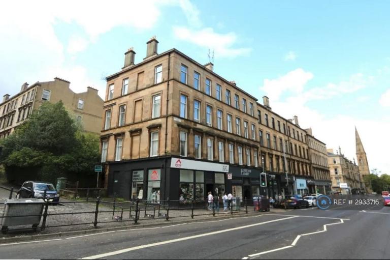 8 bedroom flat in Cecil Street, Glasgow, G12 (8 bed) (#2933716)