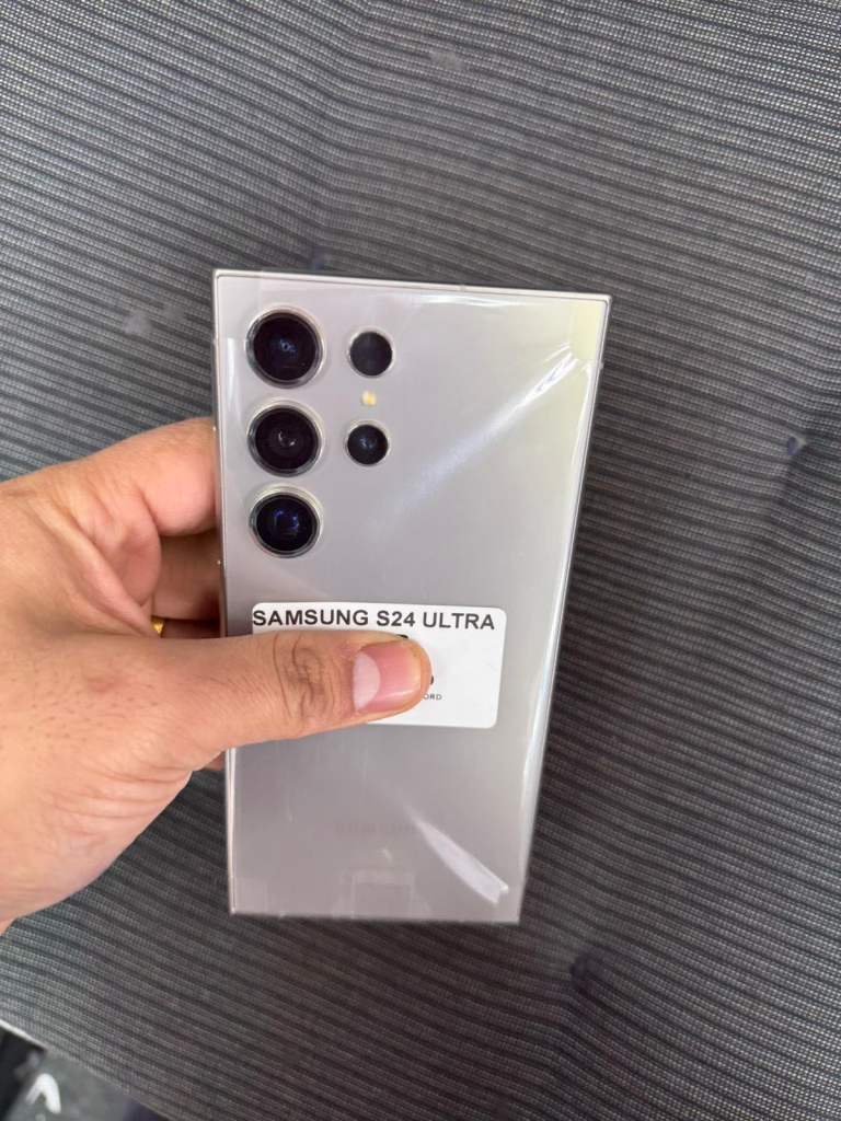 SAMSUNG S24 ULTRA BRAND NEW BOX ONE YEAR OFFICIAL WARRANTY 
