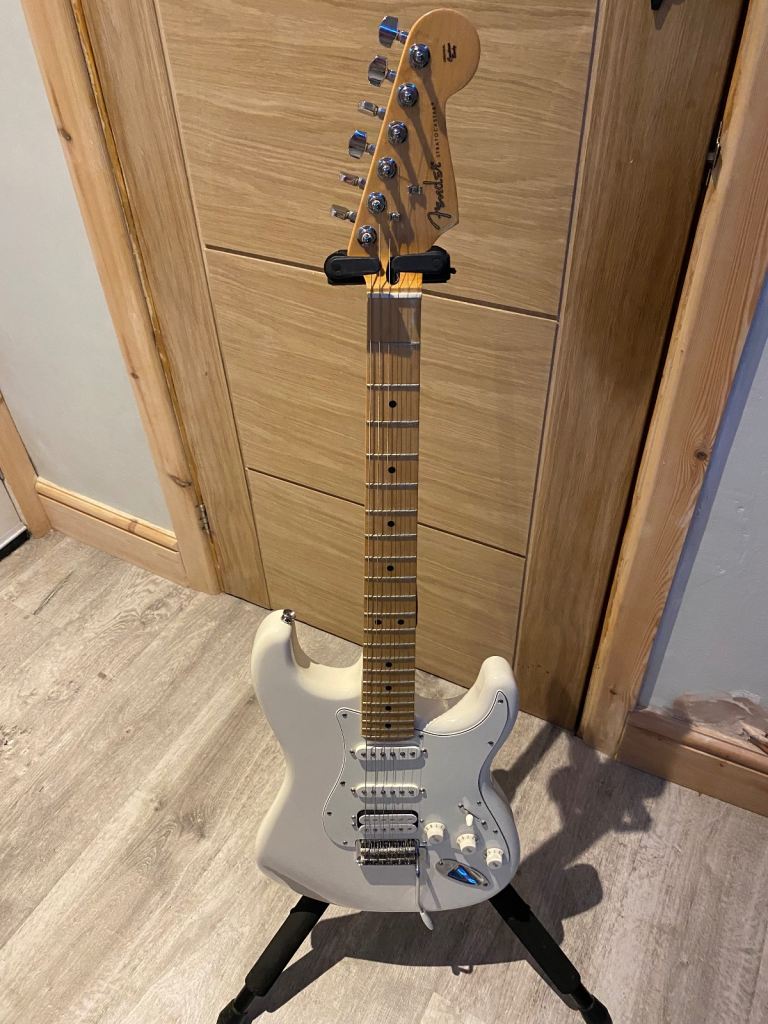 Fender Stratocaster